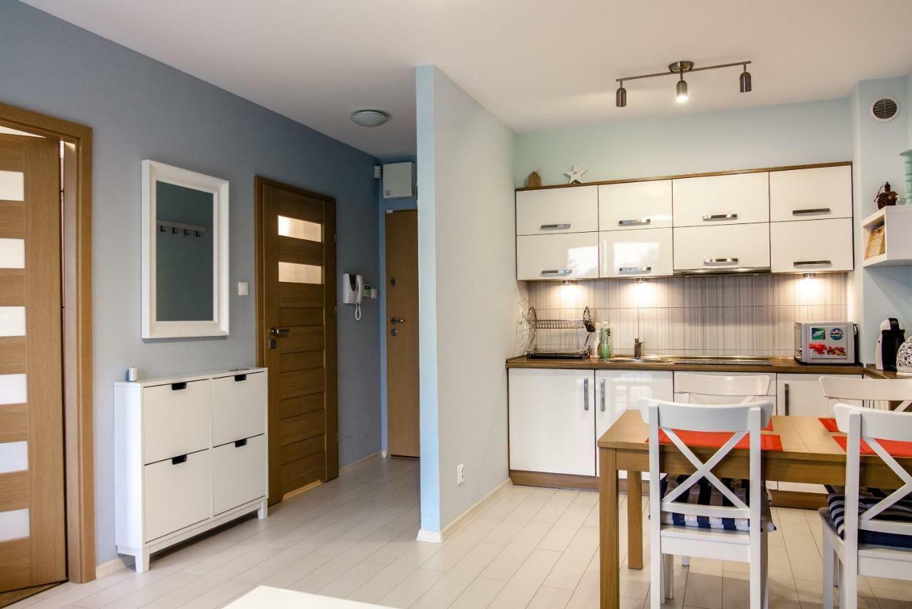Apartament Kapitanski Bursztynowe Komnaty ダルウフコ エクステリア 写真