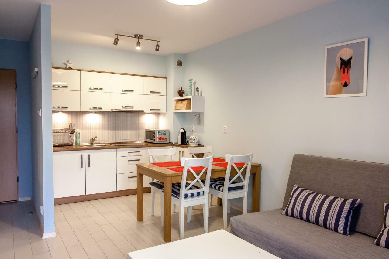 Apartament Kapitanski Bursztynowe Komnaty ダルウフコ エクステリア 写真
